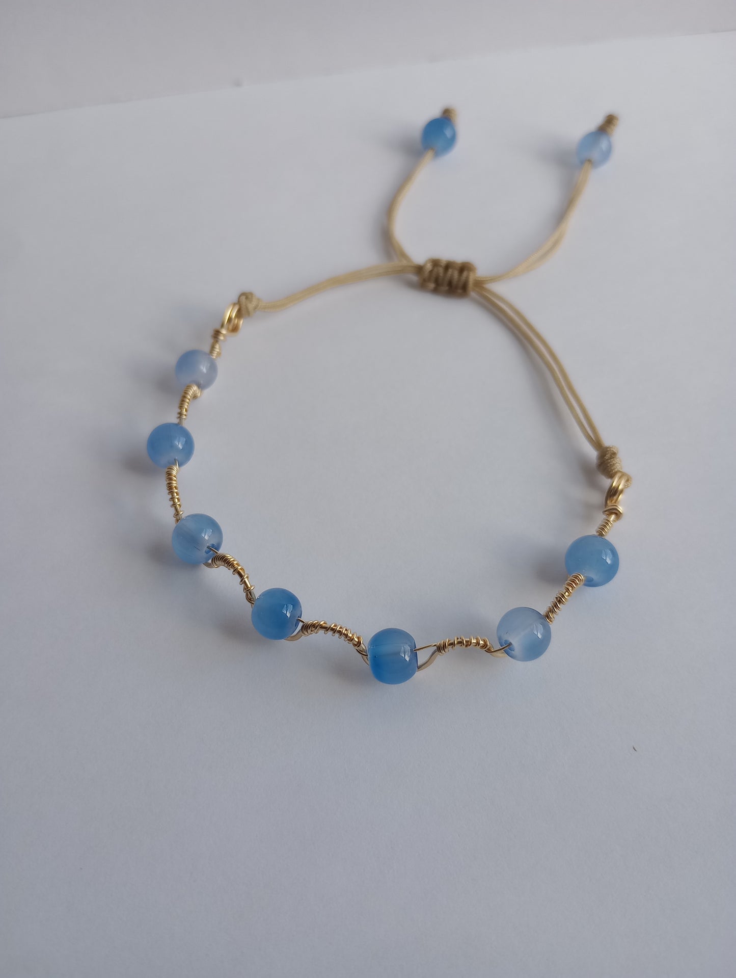 Wire brasalet